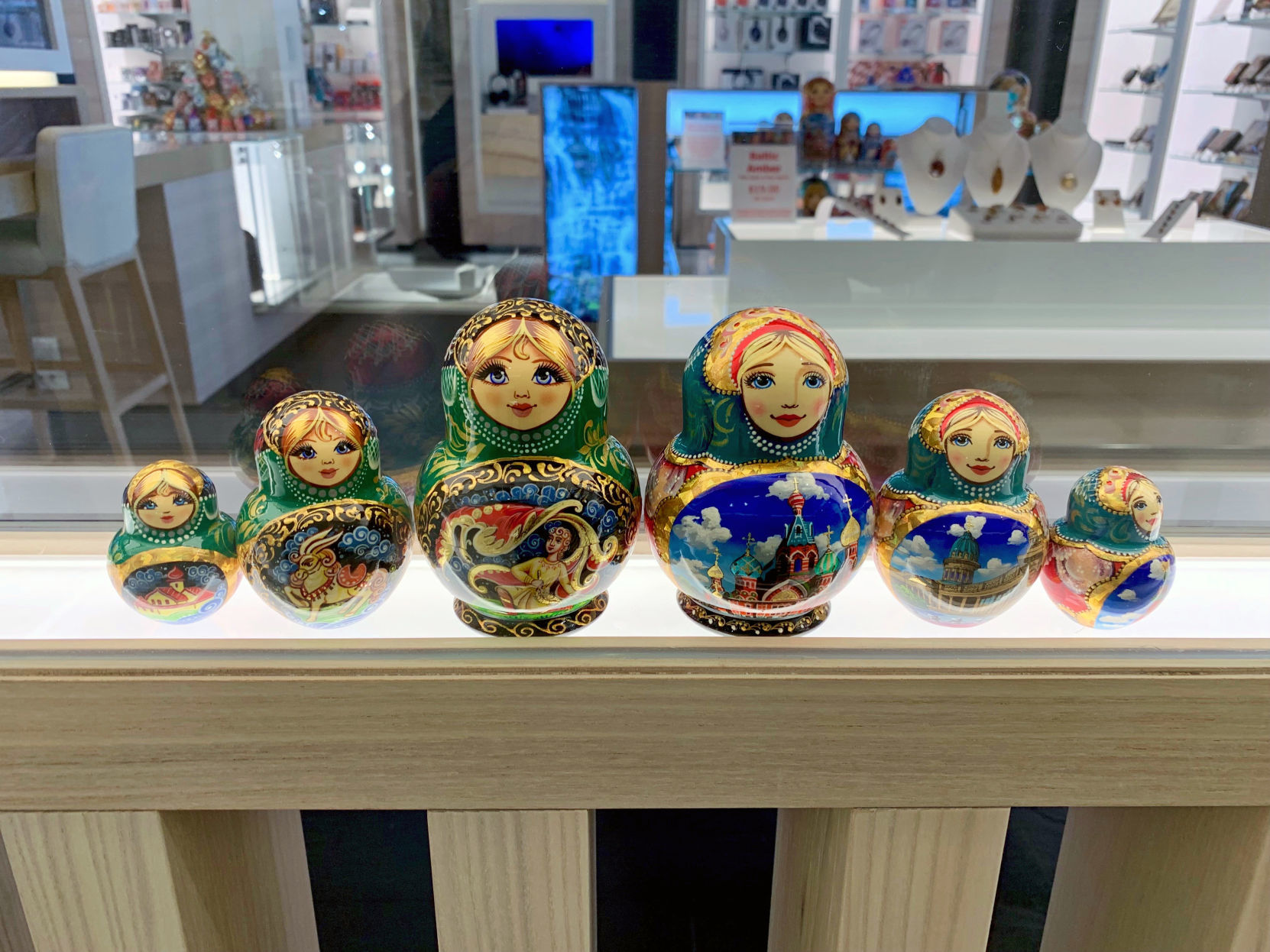 Matryoshka dolls_Viking Jupiter